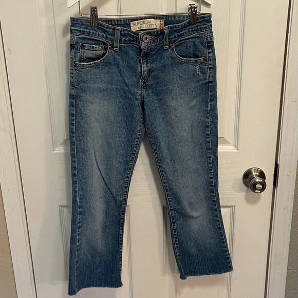 Vintage Women's Levi's 518 Super Low Bootcut stretch Jeans size 3 - Picture 1 of 3
